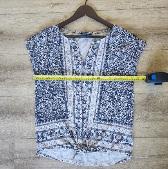 Lucky brand top, women's medium - Picture 4 of 6